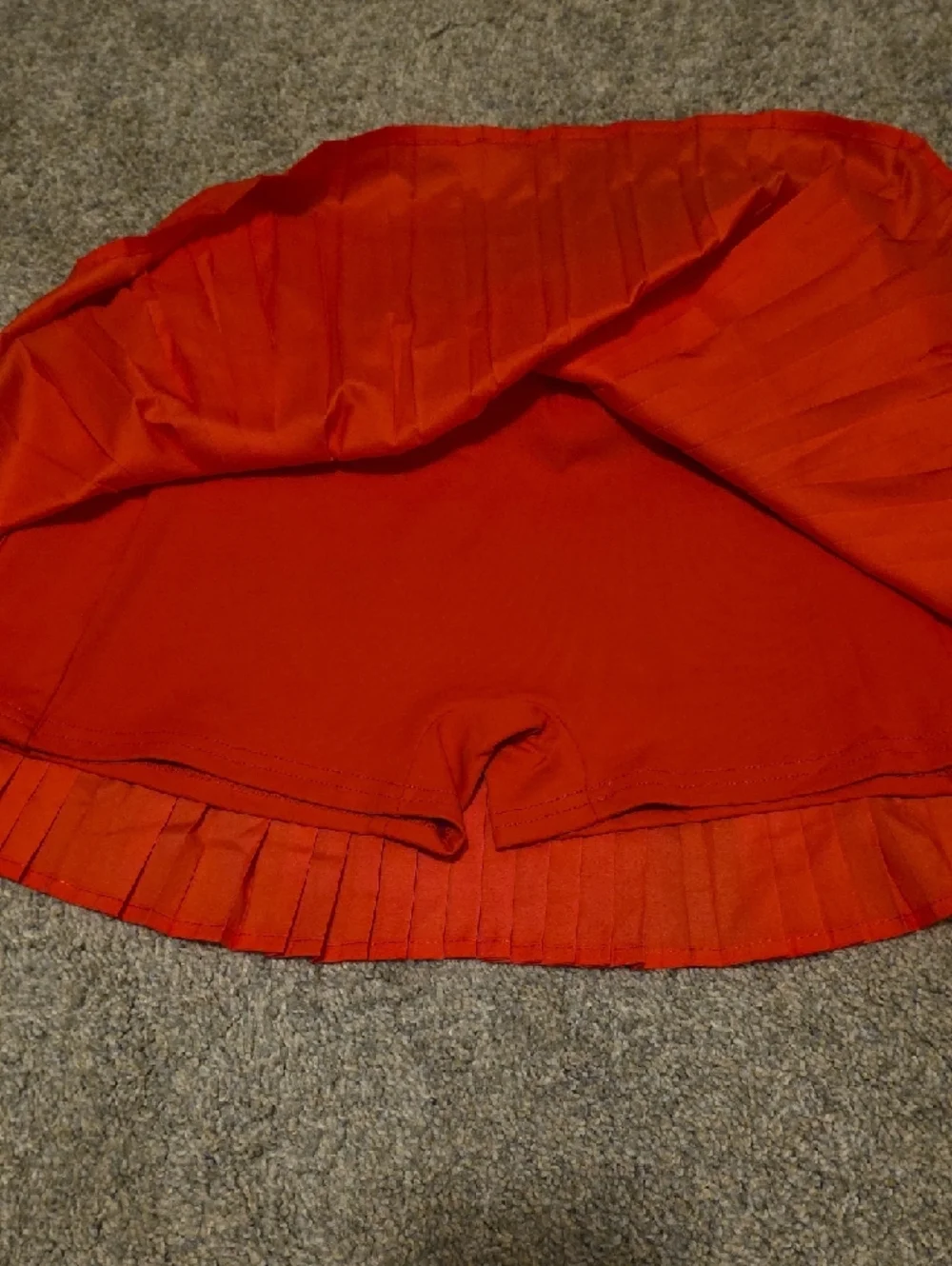 Women's Red Pleated Mini Skort - Picture 3 of 4